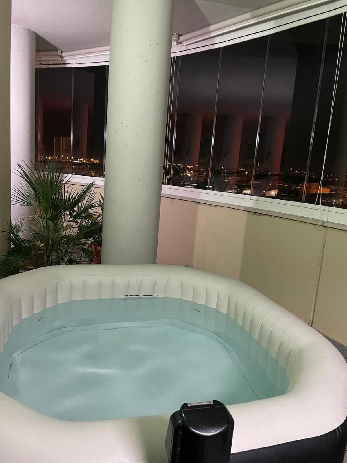 Elegant Panoramic With Jacuzzi Appartamento *